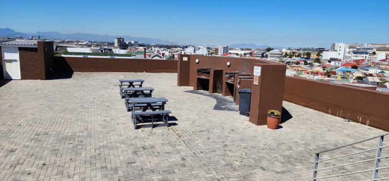 1 Bedroom Property for Sale in Woodstock Western Cape